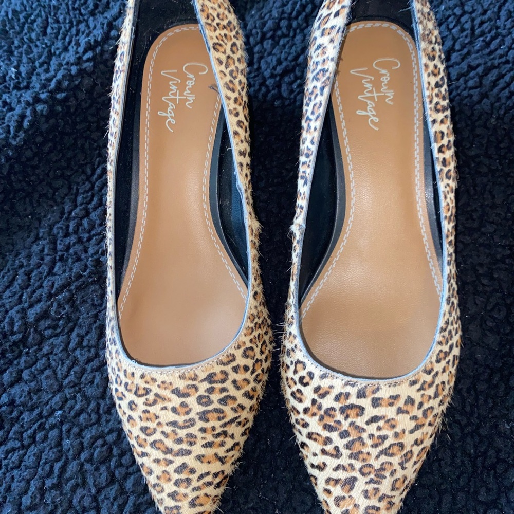 Crown Vintage Cheetah Print Pump